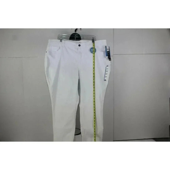 Lee Denim - ladies Lee Dungarees white jeans size 22W